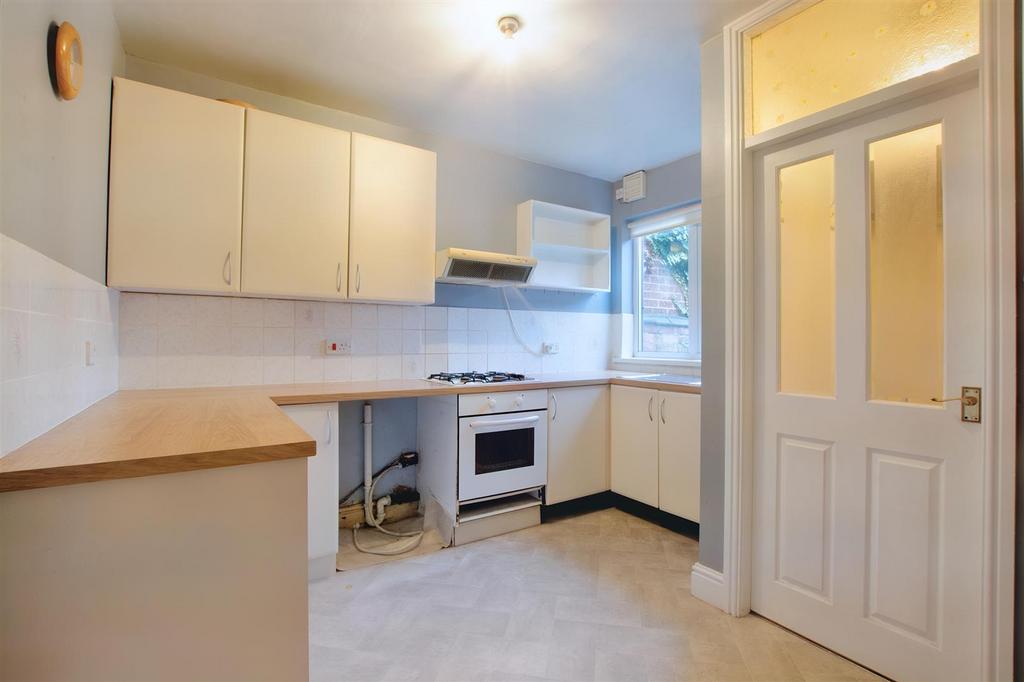 Kitchen 1.jpeg