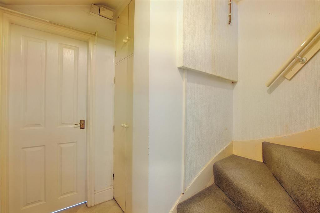 Hallway.jpeg