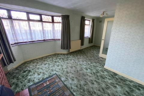 63 Ashley Way, Northampton, NN3 3EB