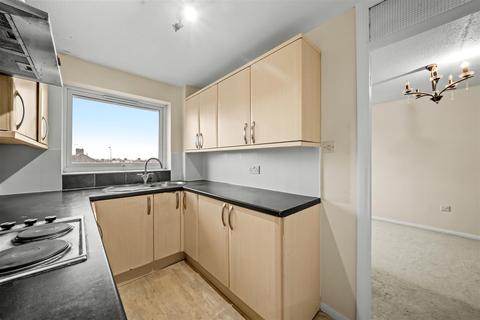 1 bedroom flat for sale - Birse Crescent, Neasden