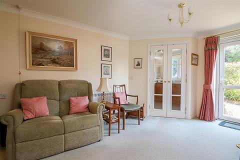 1 bedroom retirement property for sale - Blackbridge Lane, Horsham