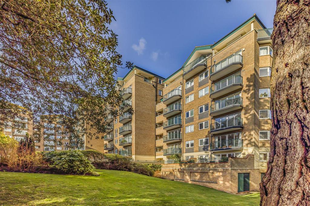 Keverstone Court, 97 Manor Road, Bournemouth 2 bed ground floor flat