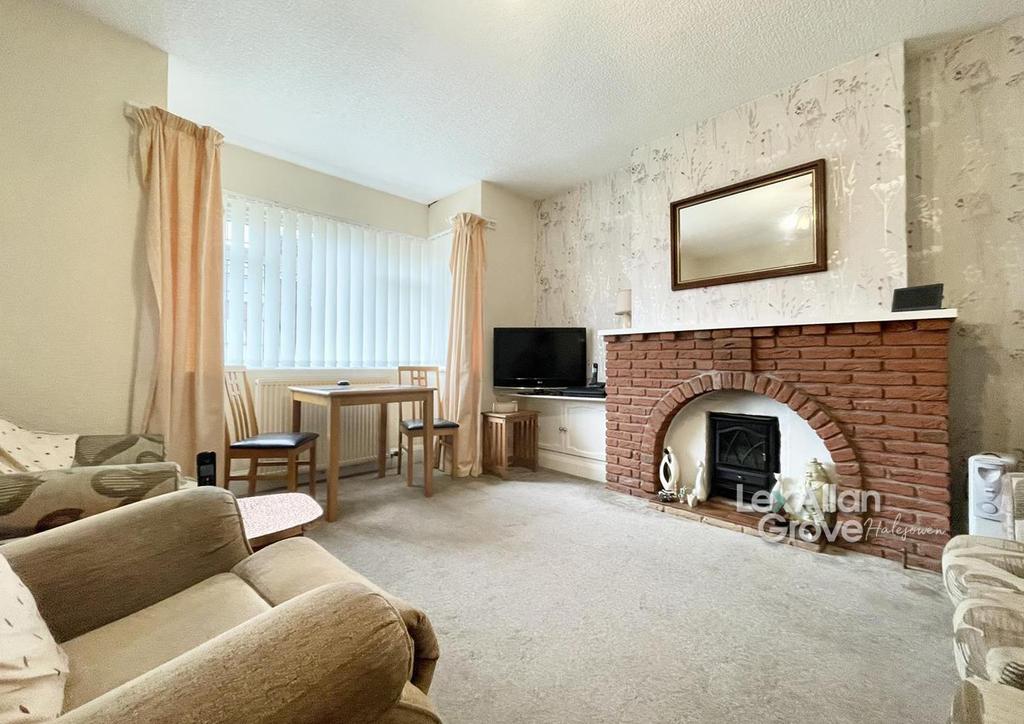 Mincing Lane, Rowley Regis 2 bed detached bungalow £250,000