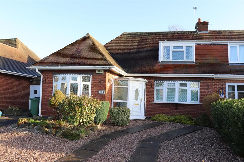 Broadmeadow, Aldridge 3 bed semidetached bungalow £345,000