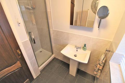 54 Berkeley Avenue, Bexleyheath, DA7 4UB