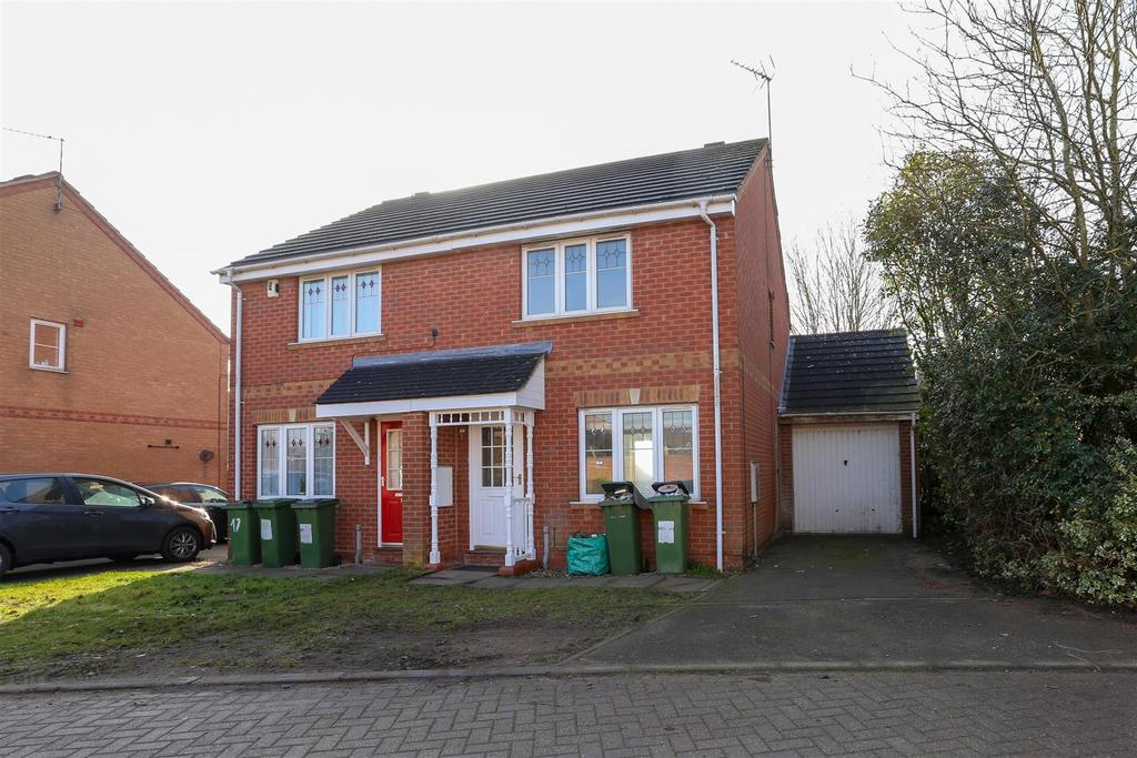 Gavin Close, Thorpe Astley, Leicester 3 bed semidetached house £850