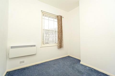 2 bedroom flat for sale, Queens Road, Hastings