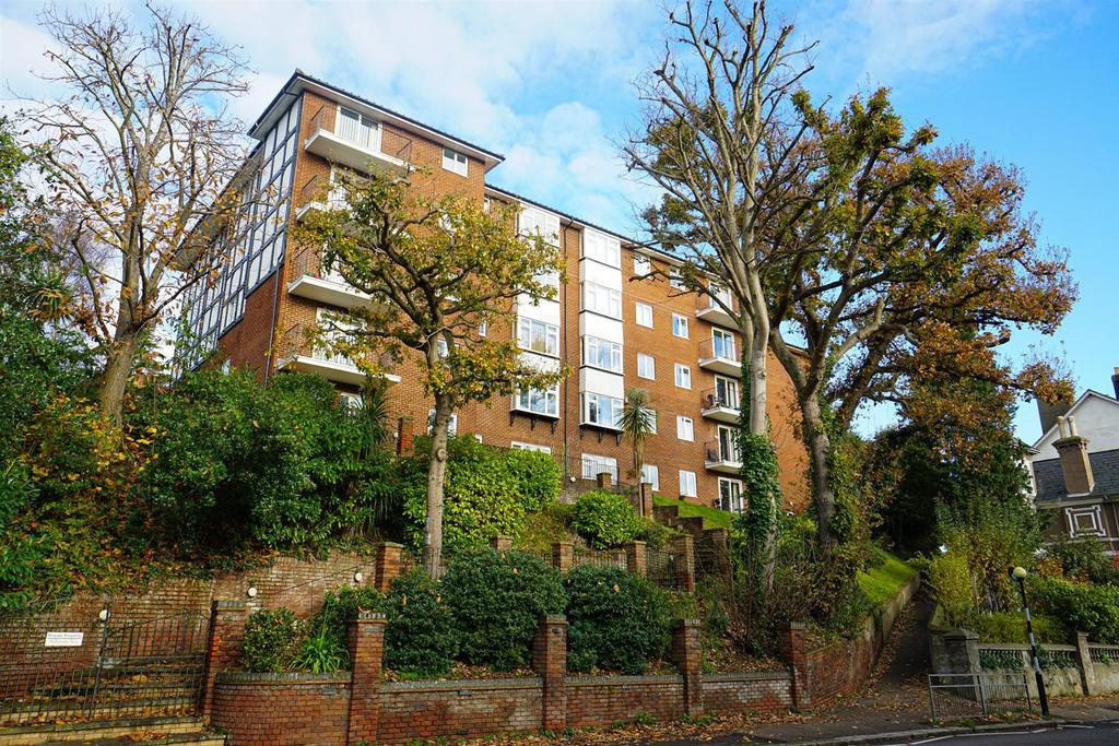 St. Helens Crescent, Hastings 1 bed flat £115,000