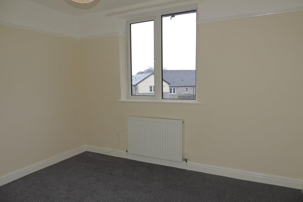 Back bedroom.jpg