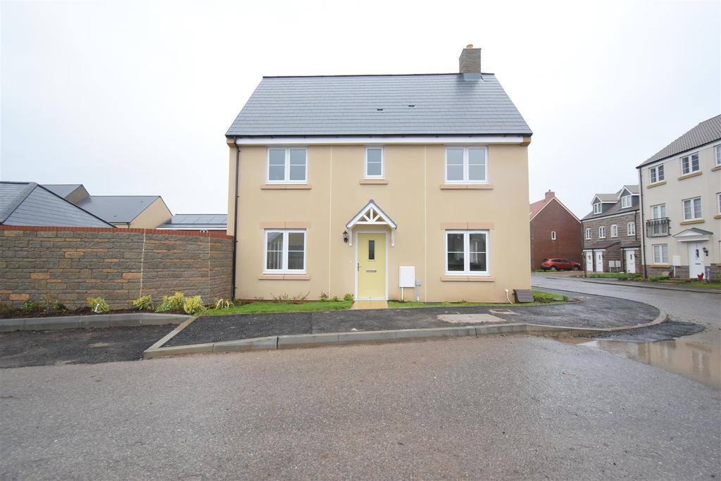 Angelica Drive, Lyde Green, Bristol 3 bed semidetached house £1,500