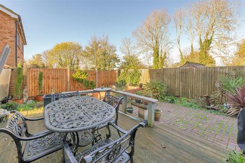 11 Haffenden Close, Marden, Tonbridge, TN12 9TD