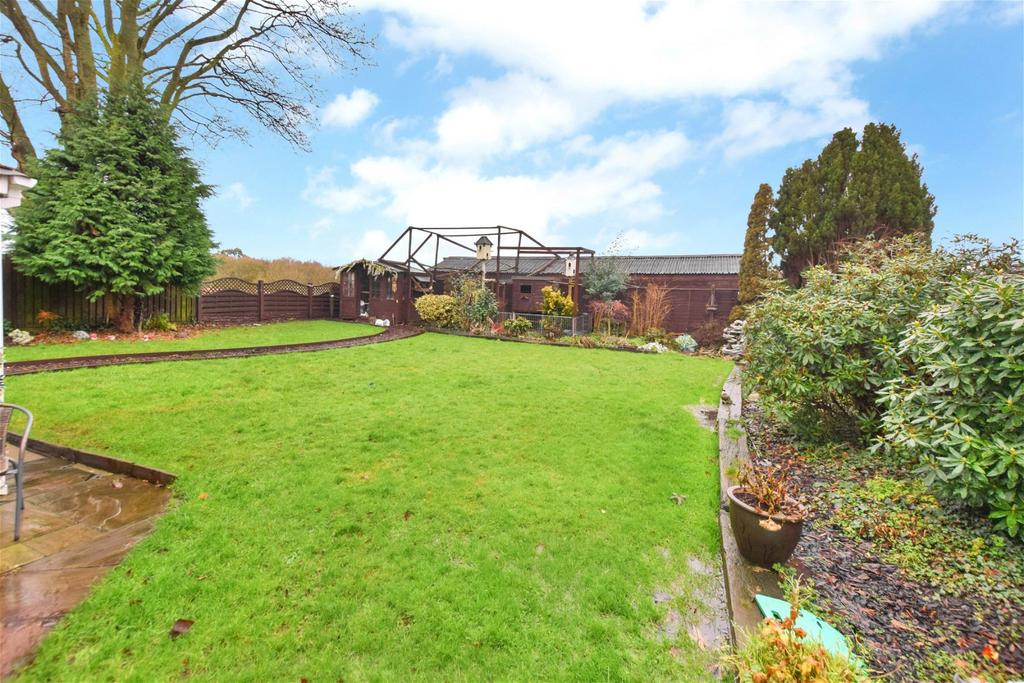 Cronton Lane, Widnes 3 bed detached bungalow for sale £280,000