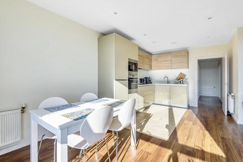 41, Alacia Court Palmerston Road, London, W3 8GJ