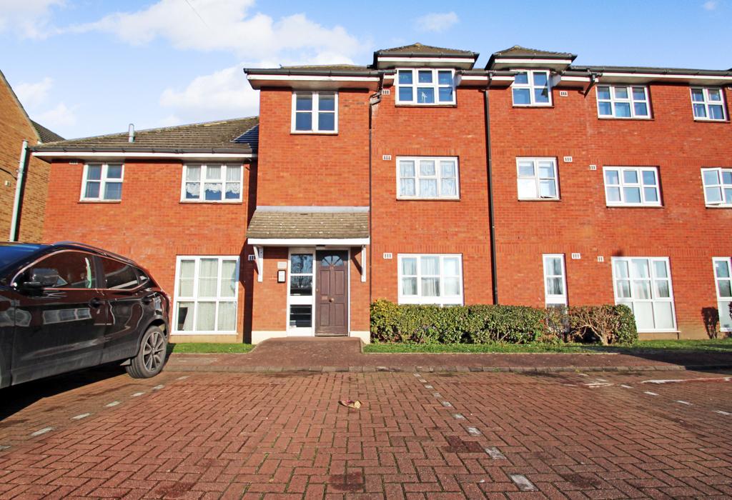Belvue Court, West Drayton, Greater... 2 bed apartment £275,000