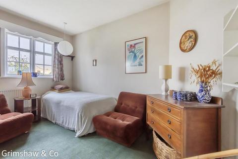 41 Ludlow Road, London, W5 1NX