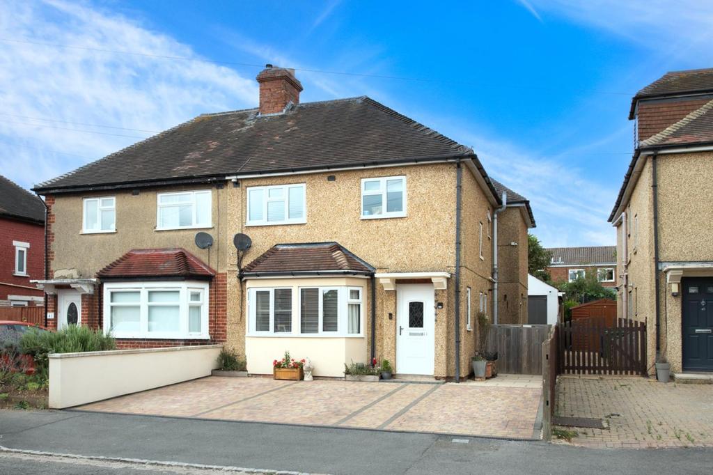 Cranmer Road, Oxford, OX4 4 bed semidetached house £550,000