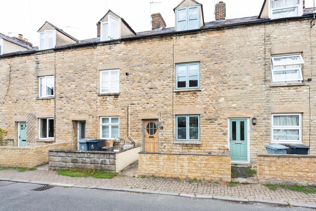 Gloucester Place, Witney, OX28 2 bed terraced house £350,000