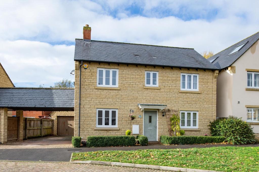 Hazeldene Close, Eynsham, OX29 4 bed detached house £720,000