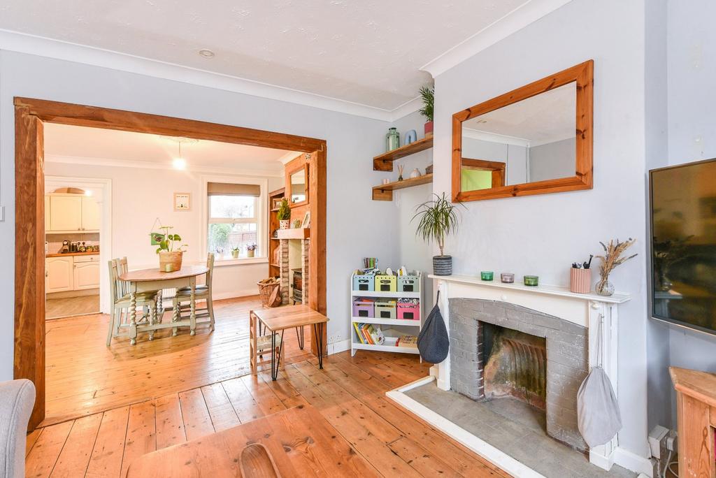 Ackender Road, Alton, Hampshire 3 bed terraced house for sale £375,000