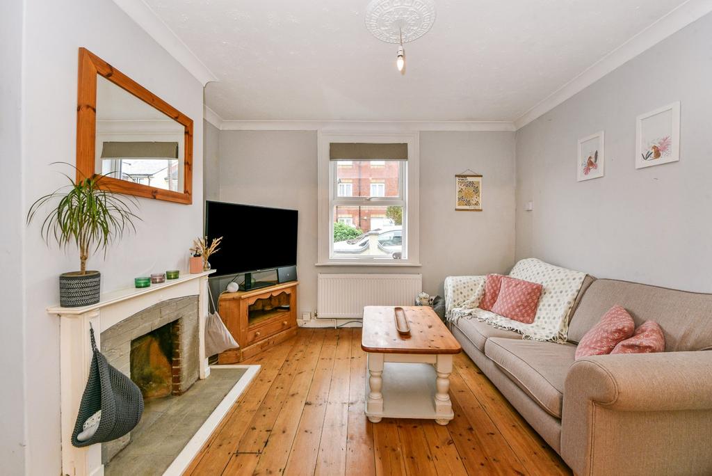 Ackender Road, Alton, Hampshire 3 bed terraced house for sale £375,000