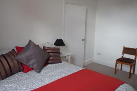 4 bedroom end of terrace house to rent, Cheltenham Street, Barrow-in-Furness, Cumbria, LA14