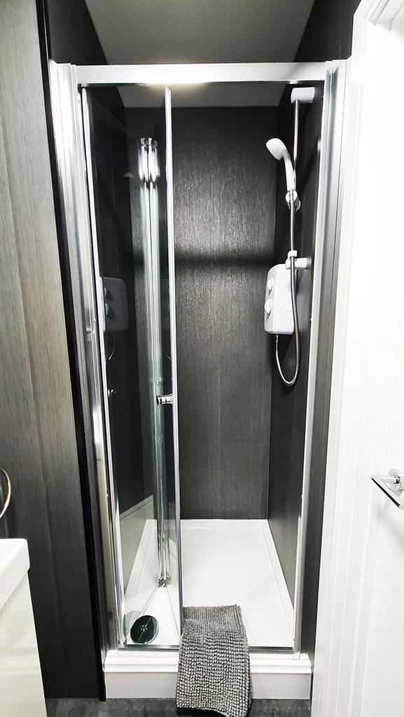 Room 3 En-suite 1.1