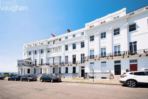 2 bedroom flat to rent, Lewes Crescent, Brighton, BN2