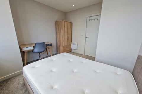 undefined, 32 K2 North,  70 Bond Street, Hull, Yorkshire, HU1 3EN, UK