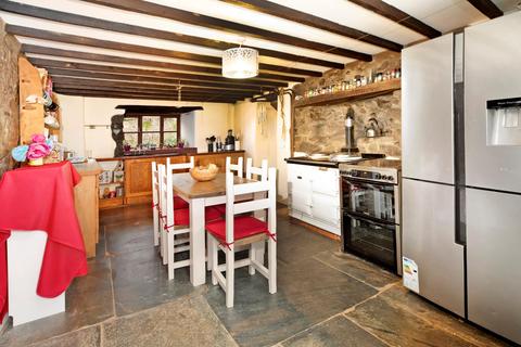 5 bedroom semi-detached house for sale - Throwleigh, Devon, EX20.
