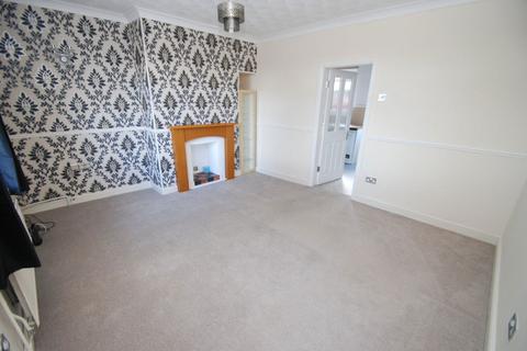 3 bedroom terraced house to rent, Cresswell Street, Barnsley, South Yorkshire, S75 2DL