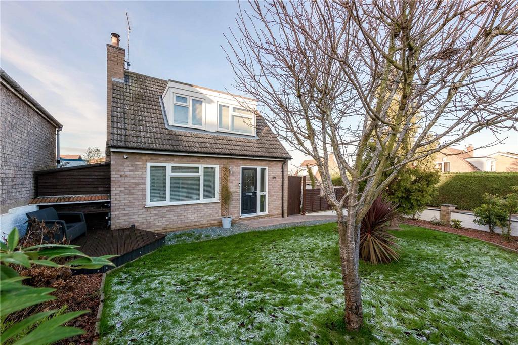 New Road, Oundle, Peterborough, PE8 3 bed detached house £330,000