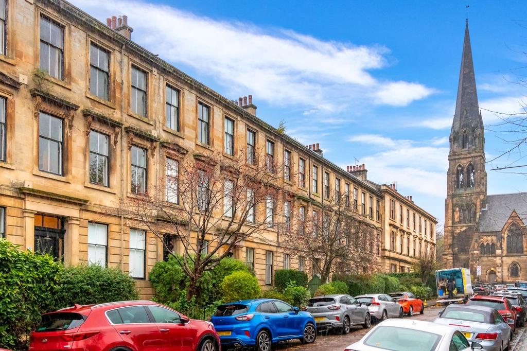 Havelock Street, Flat 2/2, Partick, Glasgow, G11 5HA 3 bed apartment £219,000