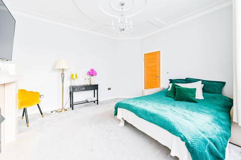 11 Radnor Avenue, Harrow, HA1 1SB