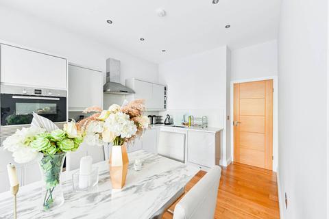 11 Radnor Avenue, Harrow, HA1 1SB