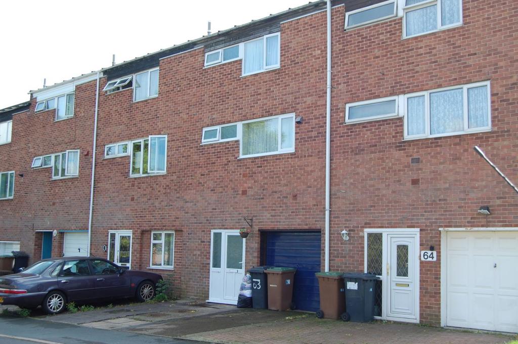 The Medway, The Grange, Daventry NN11... 3 bed terraced house £875