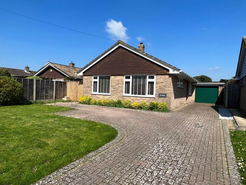 Old Christchurch Road, Everton... 3 bed bungalow - £525,000