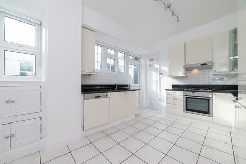 3 bedroom apartment to rent, Eton Avenue, London NW3