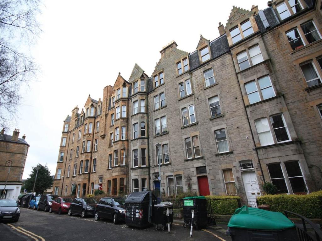 Viewforth Square, Viewforth, Edinburgh, EH10 2 bed flat £1,395 pcm (£