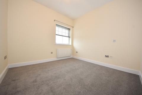 30 Alder Meadow, Warwick, CV34 6JY
