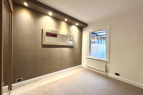 undefined, Salisbury Road, Reading, Berkshire, RG30