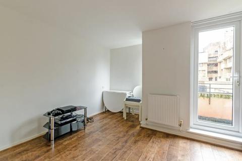 51 Burr Close, London, E1W 1ND