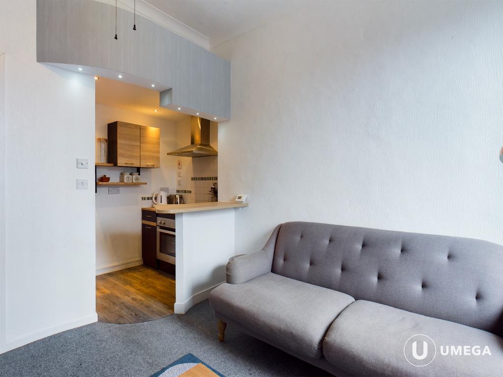 Wardlaw Terrace, Edinburgh, EH11 1 bed flat £775 pcm (£179 pw)