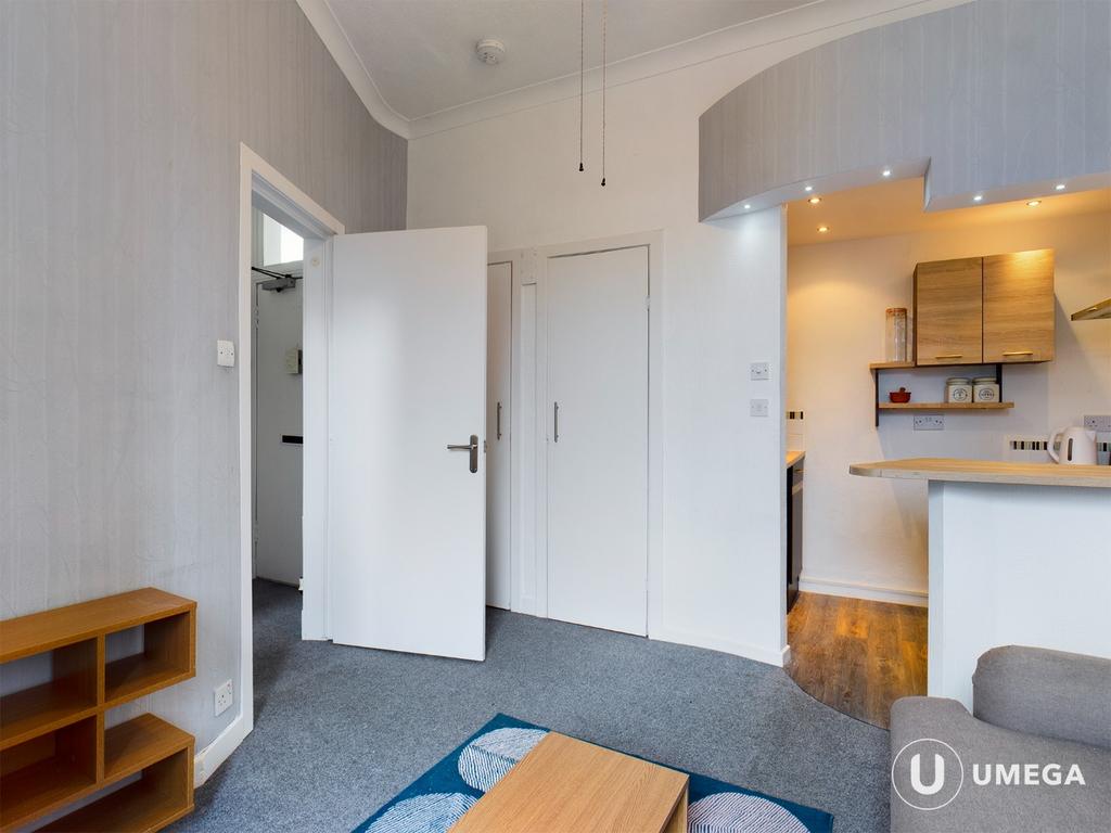 Wardlaw Terrace, Edinburgh, EH11 1 bed flat £775 pcm (£179 pw)