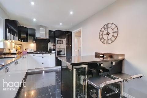 43 Kings Croft, Long Ashton, Bristol, BS41 9ED