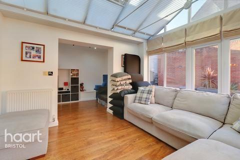 43 Kings Croft, Long Ashton, Bristol, BS41 9ED