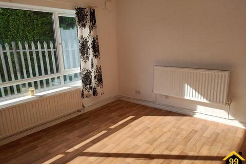 3 bedroom detached house to rent, ASHCROFT ROAD STOPSLEY, Luton, Bedfordshire, LU2