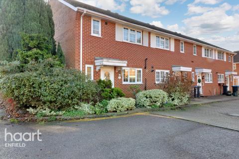 3 bedroom end of terrace house for sale - Gladbeck Way, Enfield