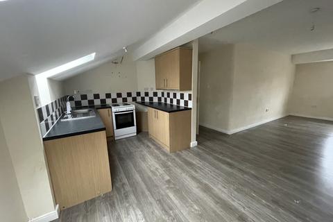 1 bedroom flat to rent - Razia Apartments, Fulham road