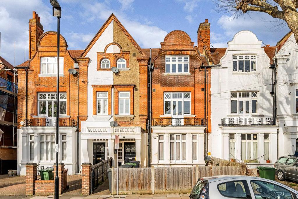 St. Margarets Road, Brockley 1 bed flat £325,000