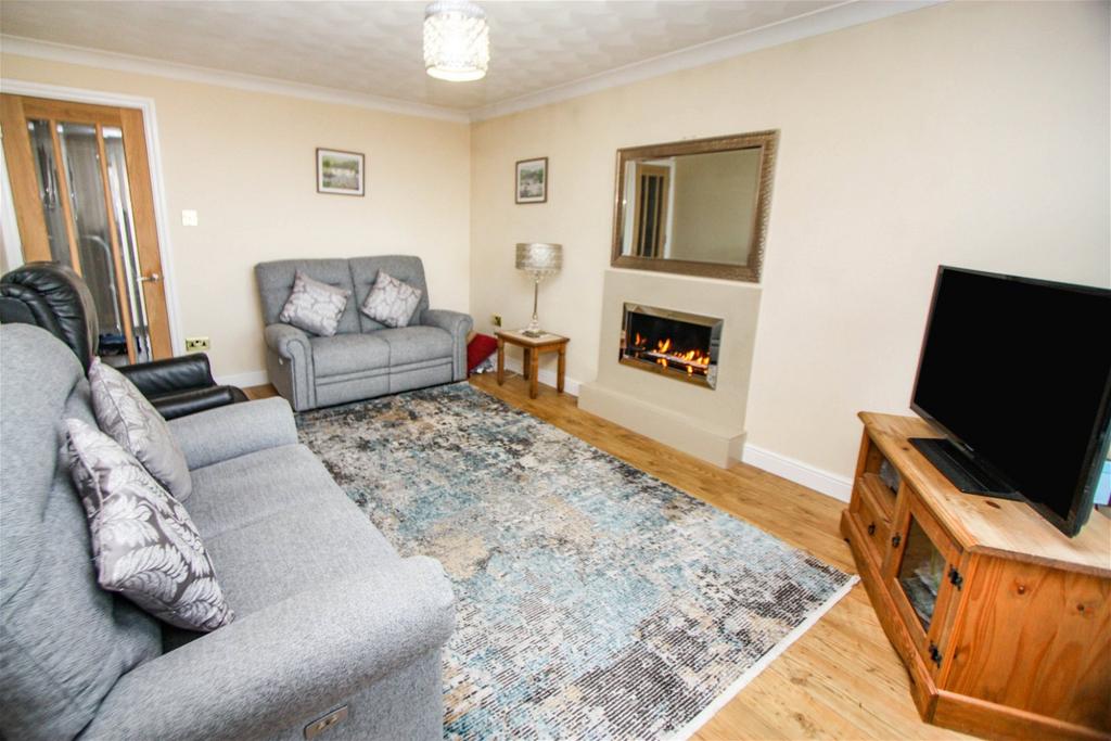 Ffordd Tan'r Allt, Abergele, Conwy... 4 bed detached house £335,000